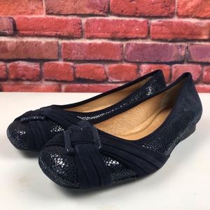 Nurture suede soft leather navy flats new size 7.5
